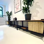 Loft Altstadt Mit Sandstein Gewoelbe Und Parkplatz Апартаменты *