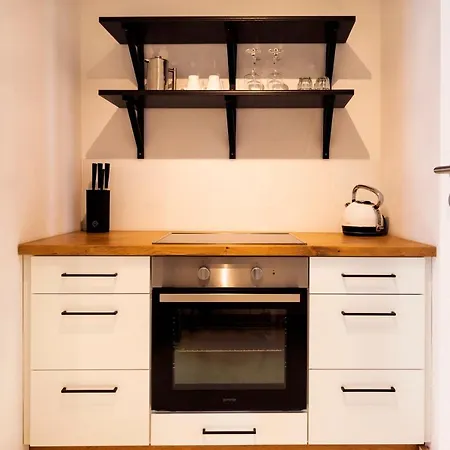 Modernes Loft Mit Sandstein-gewoelbe Im Zentrum アパート *