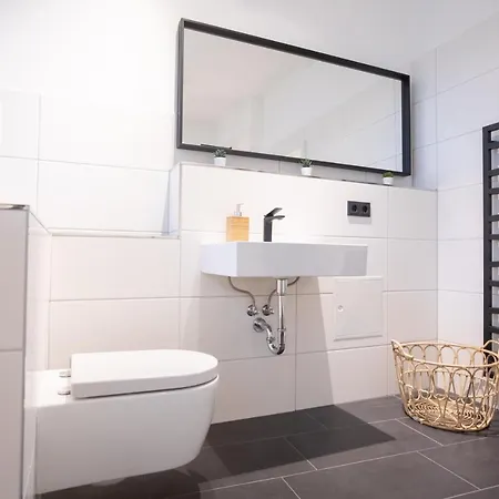 Apartamento Loft Altstadt Mit Sandstein Gewoelbe Und Parkplatz